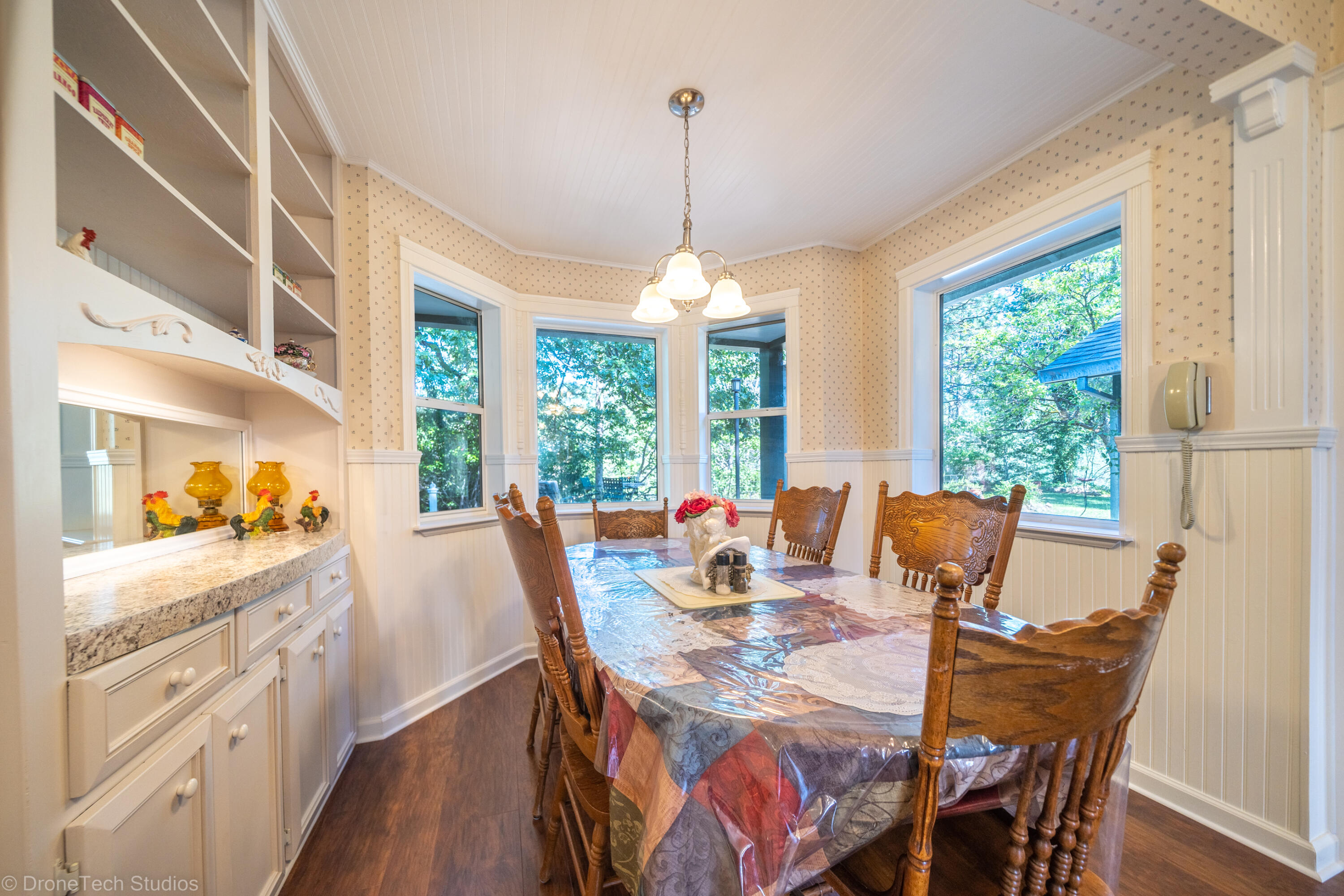 31250 2 Ponds Road Whitmore, CA 96096 - Photo 23 of 60 a view of a dining room with furniture window and wooden floor