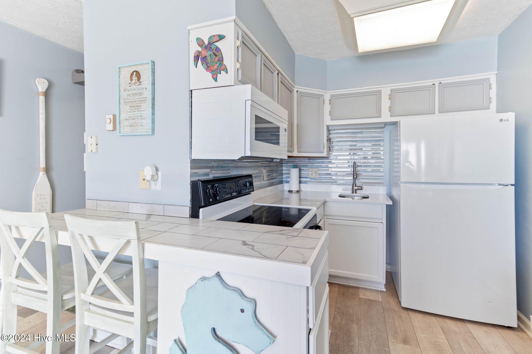 2174 New River Inlet Road, Unit 384 North Topsail Beach, NC 28460 - Photo 11 of 26 11-web-or-mls-IMG_6471