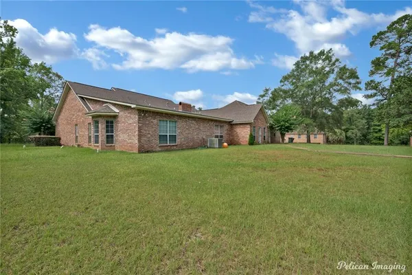 $520,000 | 5964 Highway 6, Natchitoches, LA 71457