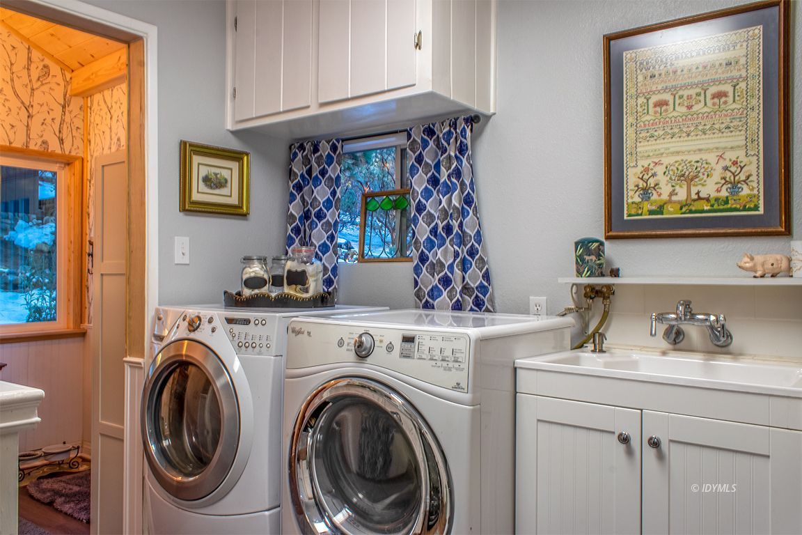 25246 Glen Road Idyllwild, CA 92549 - Photo 36 of 56 Untitled