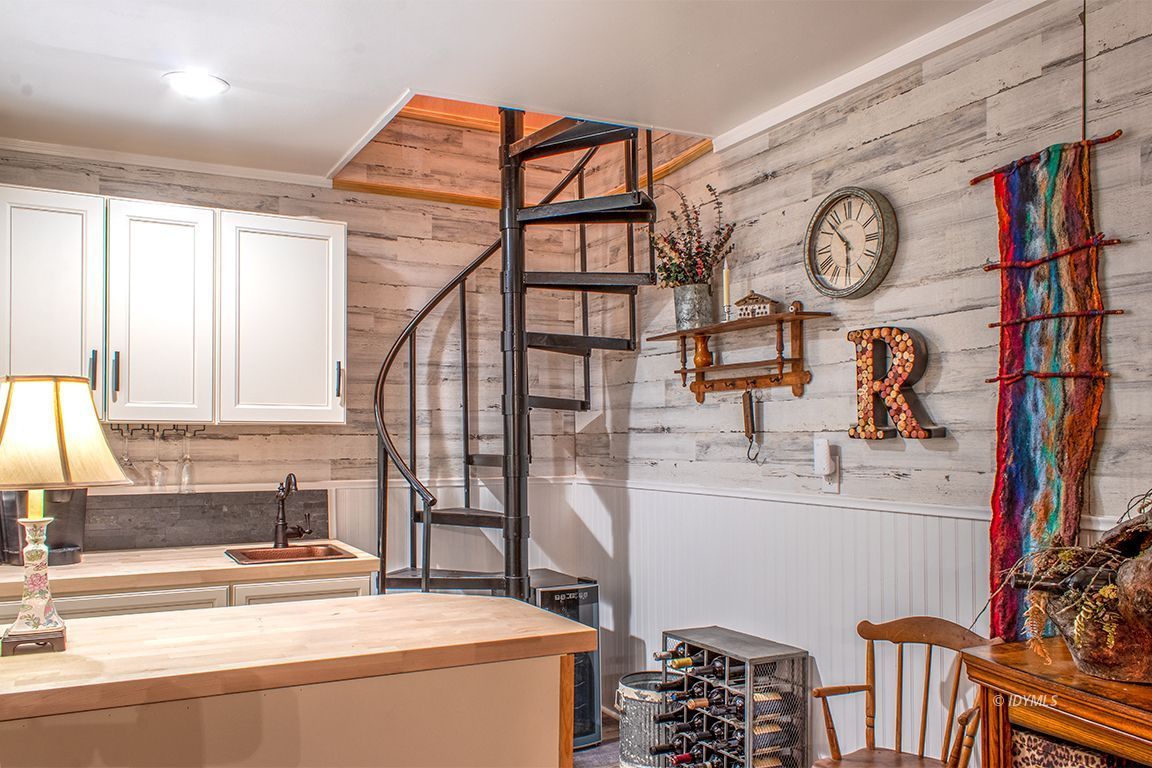 25246 Glen Road Idyllwild, CA 92549 - Photo 37 of 56 Guest Studio stairs from the house