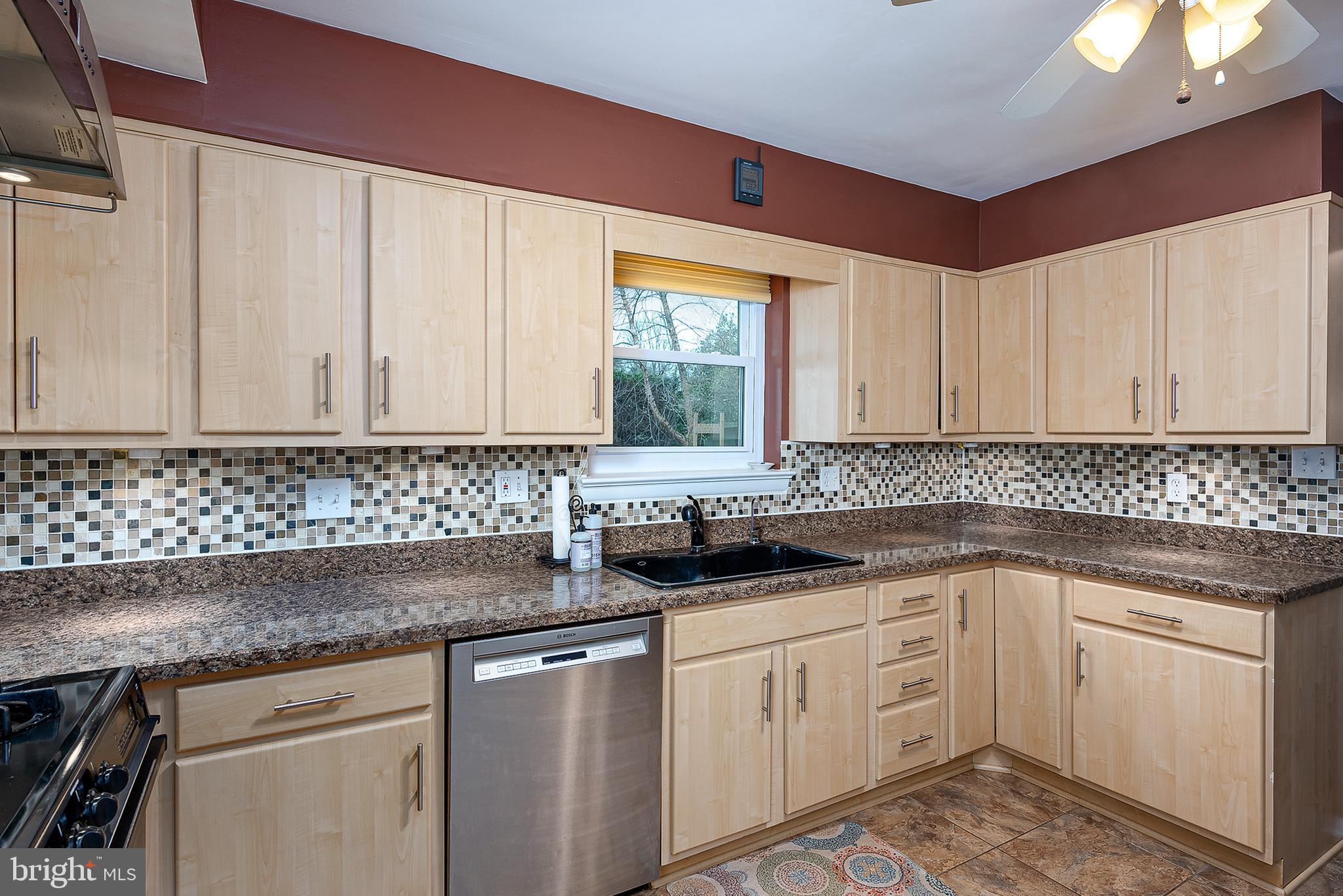 9319 Sudbury Road Silver Spring, MD 20901 - Photo 19 of 54 Kitchen (alt view)