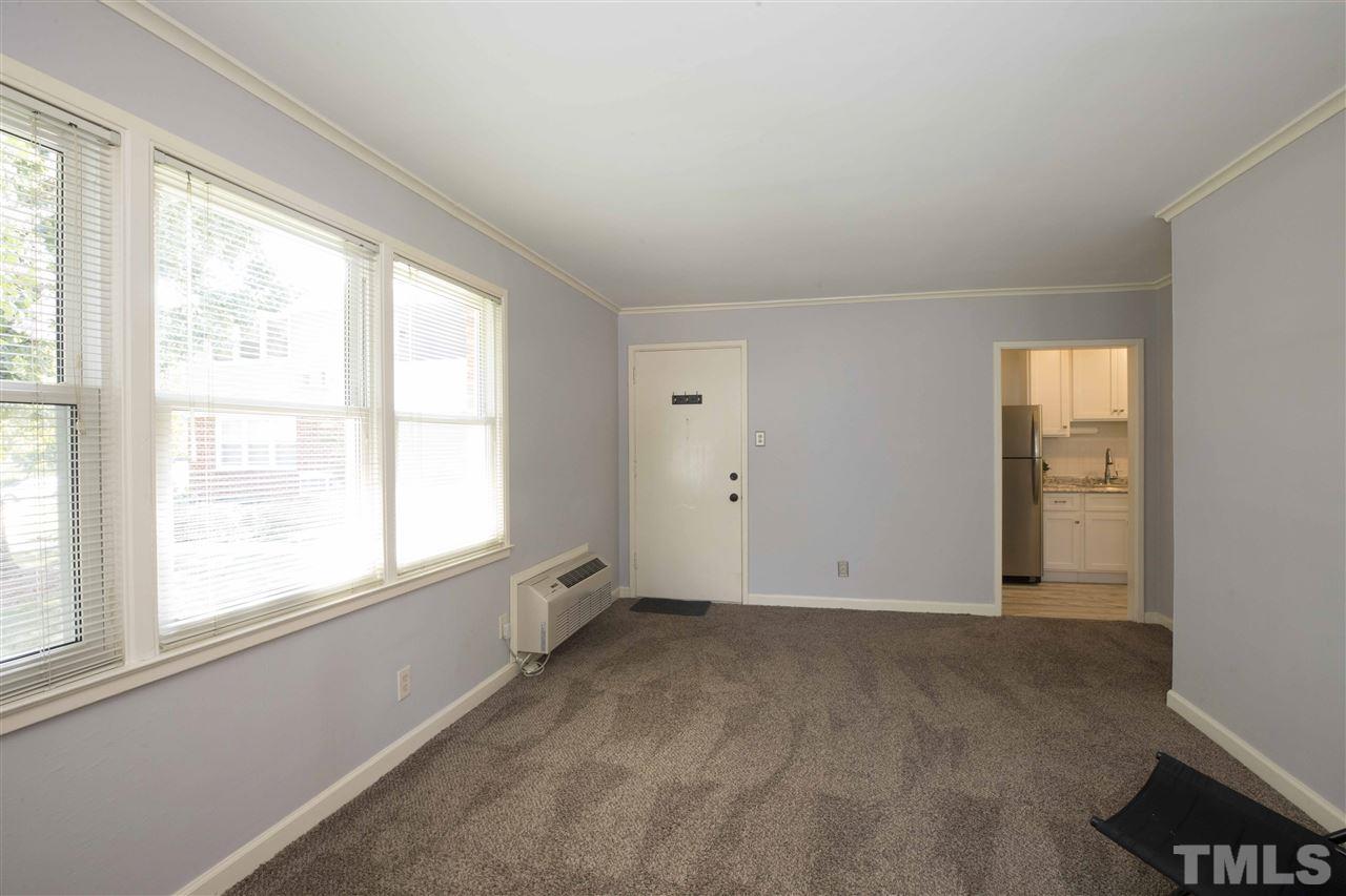 811 Daniels Street, Unit B Raleigh, NC 27605 - Photo 4 of 9 Gallery Image 4