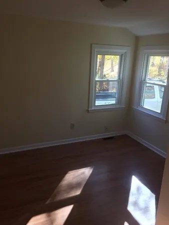 $2,000 | 3 Wilmarth Street, Unit 1, Taunton, MA 02780