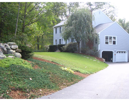 10 Westcott Road Hopedale, MA 01747 - Photo 2 of 21 Gallery Image 2