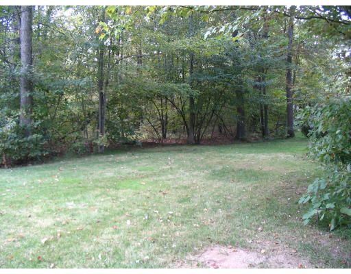 10 Westcott Road Hopedale, MA 01747 - Photo 9 of 21 Gallery Image 9