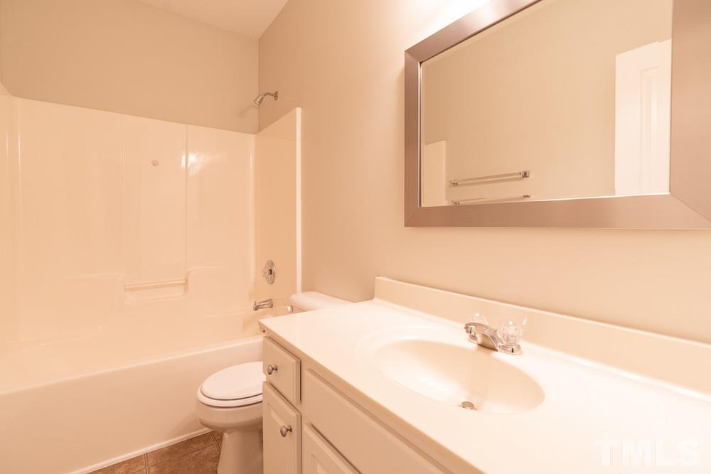7828 Spungold Street Raleigh, NC 27617 - Photo 16 of 30 Bathroom 2