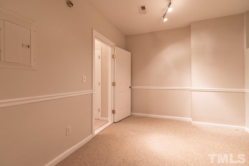 7828 Spungold Street Raleigh, NC 27617 - Photo 19 of 30 Flex Room