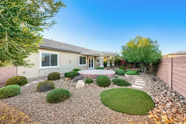 $2,795 | 6928 Benson Ferry Street, Las Vegas, NV 89149