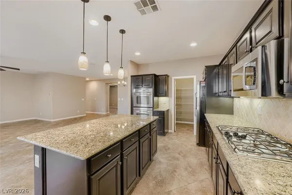 $2,795 | 6928 Benson Ferry Street, Las Vegas, NV 89149