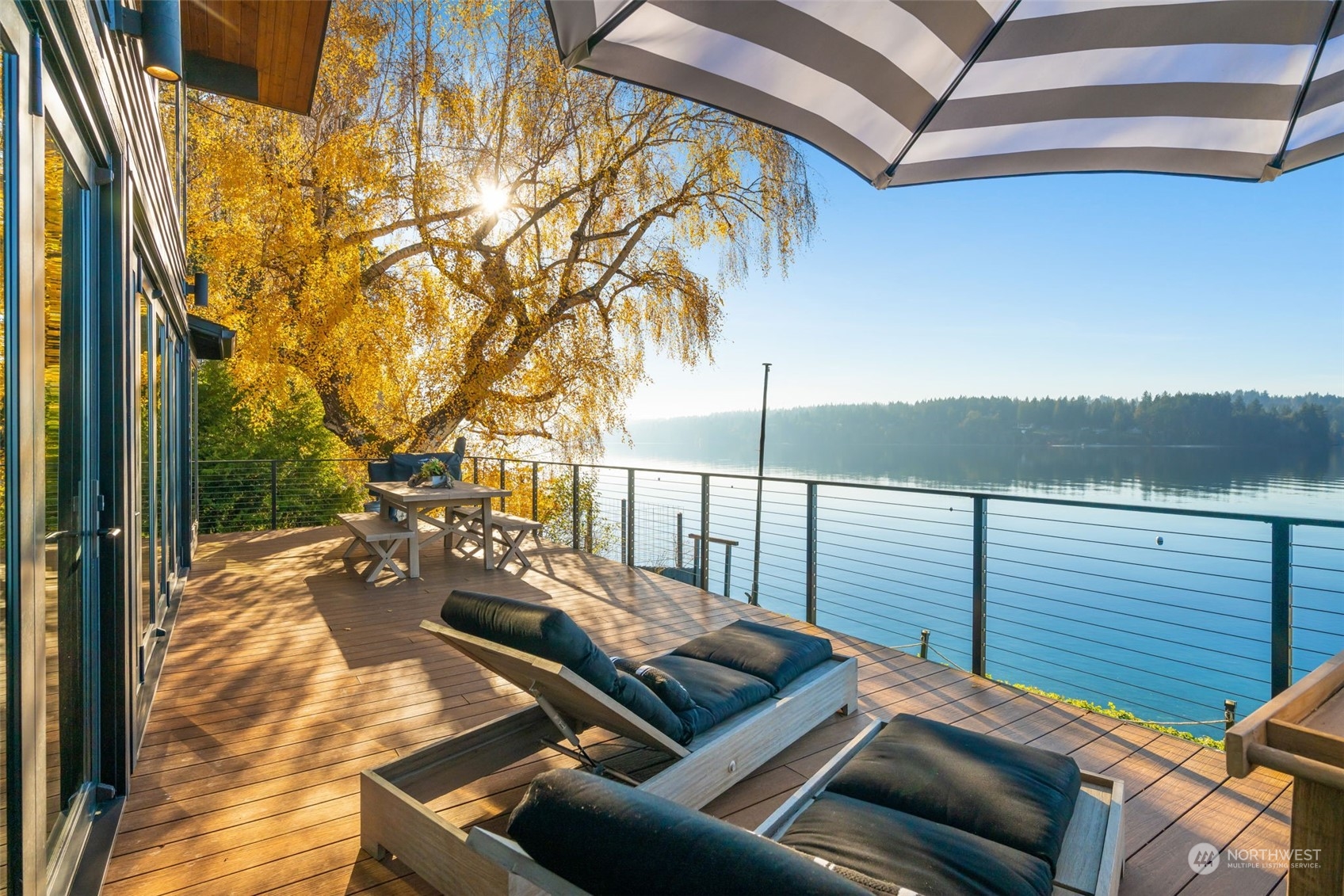 8551 Hansen Road Northeast Bainbridge Island, WA 98110 - Photo 3 of 40 Gallery Image 3