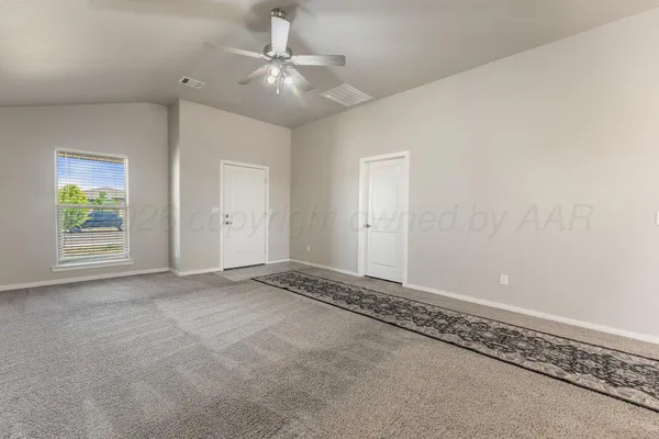 $2,300 | 210 Mikeska Street, Amarillo, TX 79118