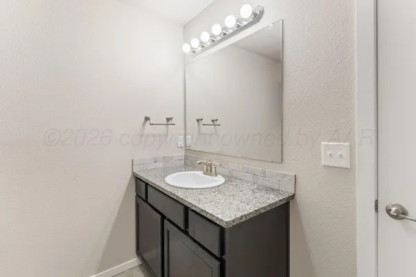 $2,300 | 210 Mikeska Street, Amarillo, TX 79118