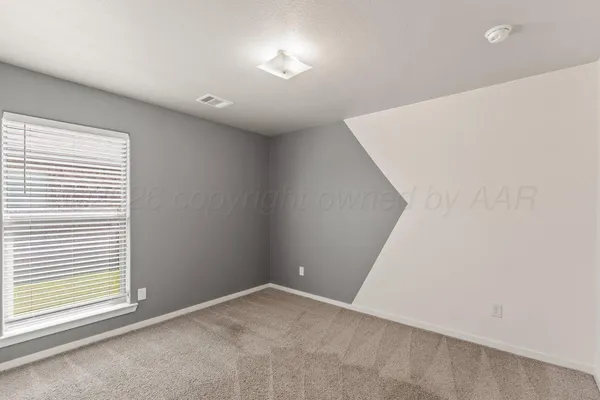 $2,300 | 210 Mikeska Street, Amarillo, TX 79118