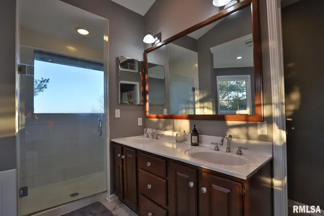 $475,000 | 132 Star Rim Drive, East Peoria, IL 61611