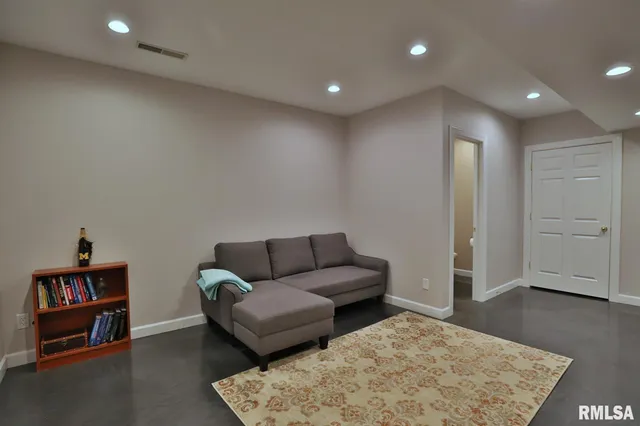 $475,000 | 132 Star Rim Drive, East Peoria, IL 61611