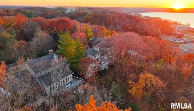 $475,000 | 132 Star Rim Drive, East Peoria, IL 61611