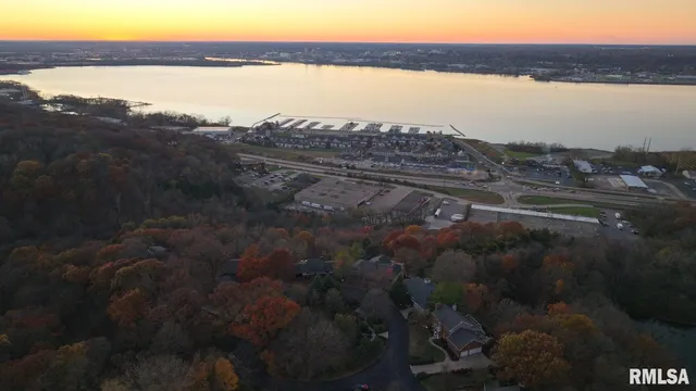 $475,000 | 132 Star Rim Drive, East Peoria, IL 61611