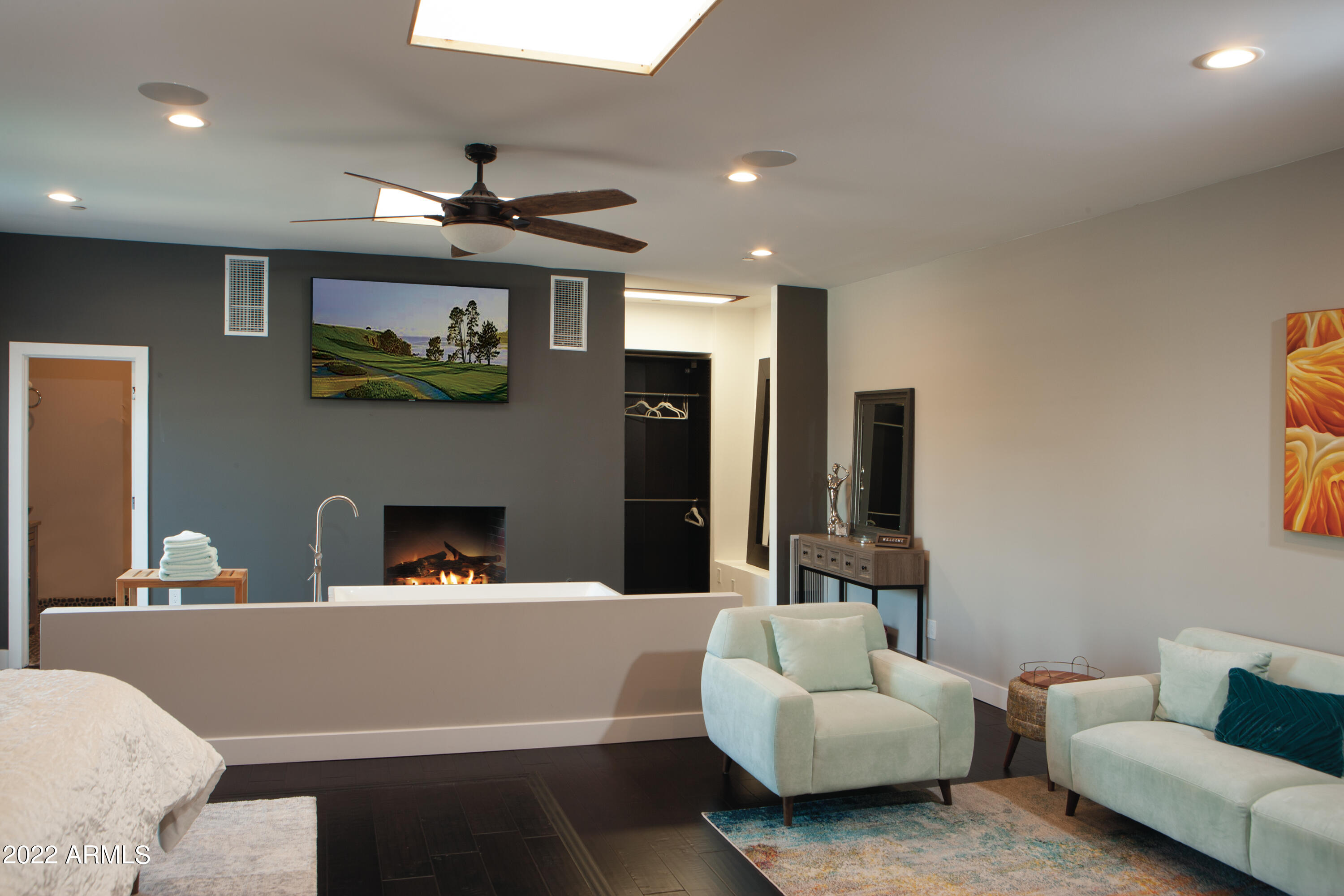 4621 East Camelback Road Phoenix, AZ 85018 - Photo 19 of 40 21-016(THO)65
