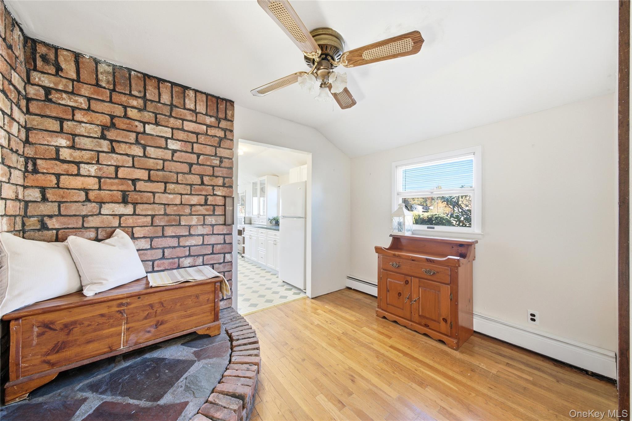 68 7th Street Bay Shore, NY 11706 - Photo 5 of 21 a bedroom with a bed and dresser