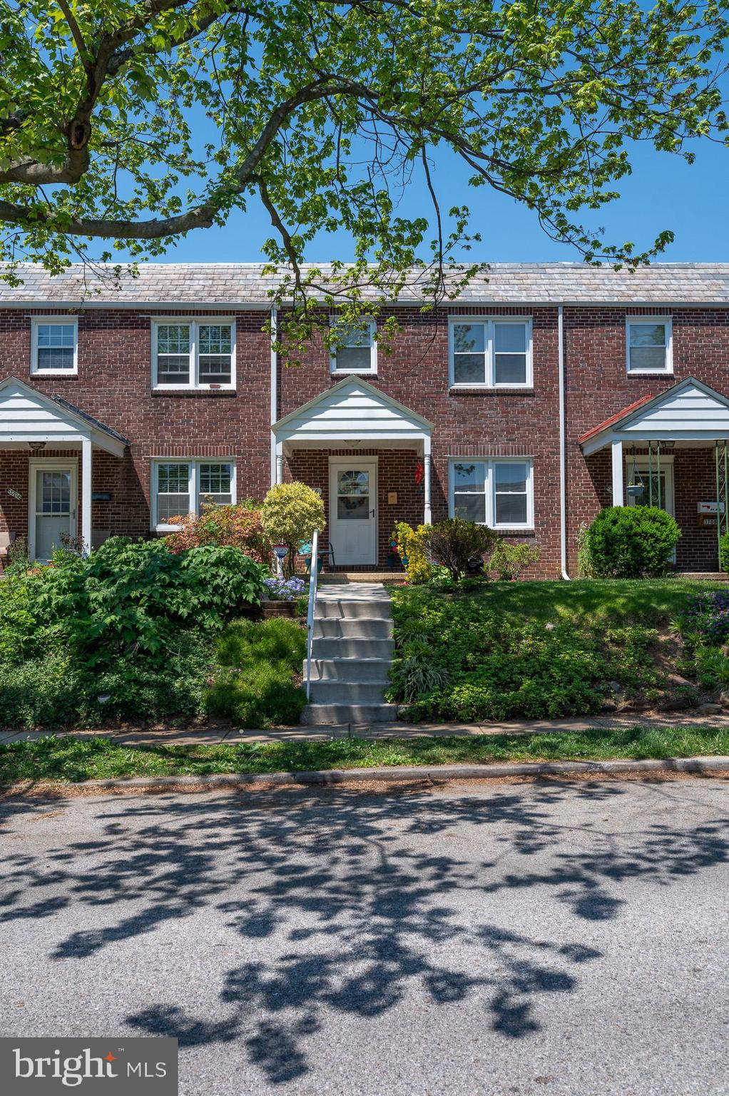 3706 Yolando Road Baltimore, MD 21218 - Photo 2 of 33