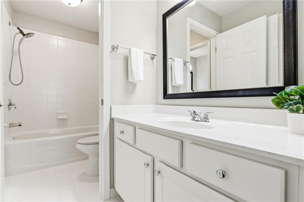 960 Freedom Way Cumming, GA 30040 - Photo 28 of 46