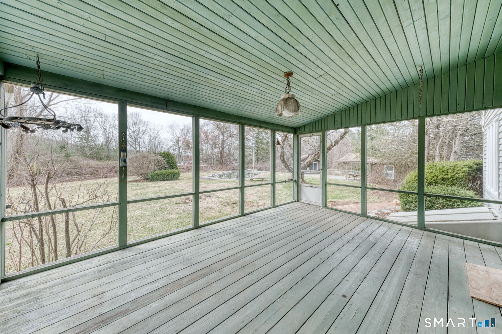 879 Neipsic Road Glastonbury, CT 06033 - Photo 15 of 40