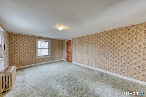 $725,000 | 879 Neipsic Road, Glastonbury, CT 06033