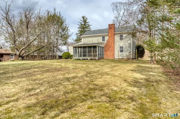 $725,000 | 879 Neipsic Road, Glastonbury, CT 06033
