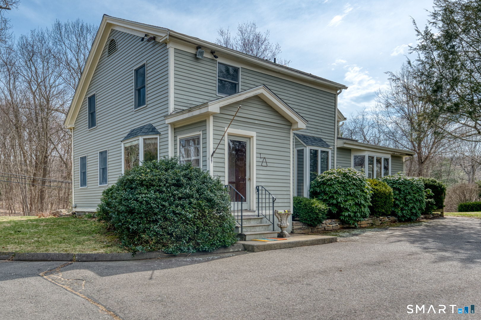 879 Neipsic Road Glastonbury, CT 06033 - Photo 32 of 40