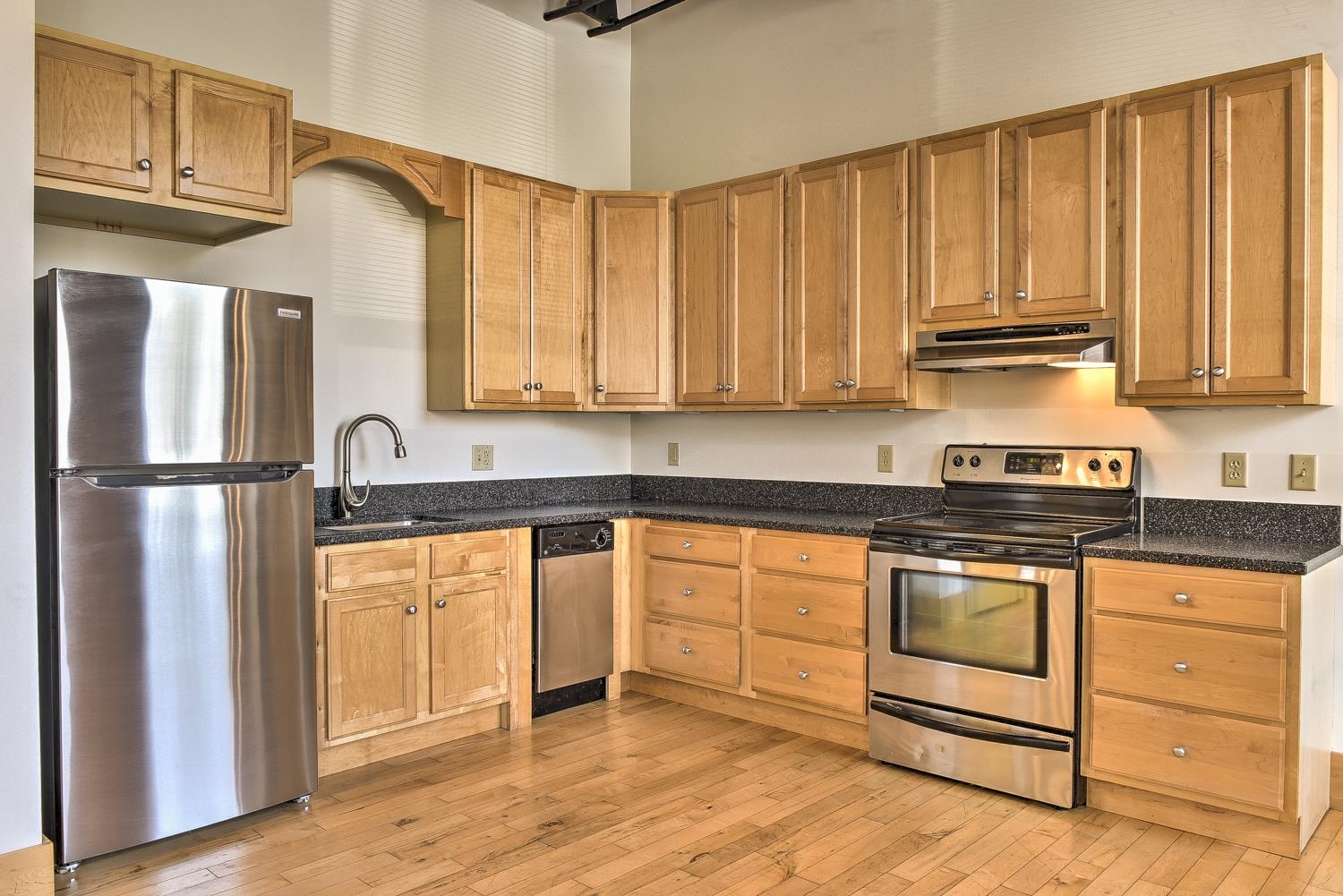 7 Emerald Street, Unit 102 Keene, NH 03431 - Photo 6 of 21