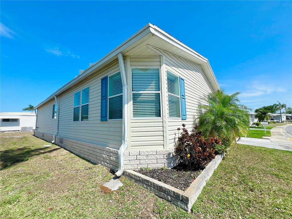 1100 South Belcher Road, Unit 512 Largo, FL 33771 - Photo 3 of 73 Front SE side of home