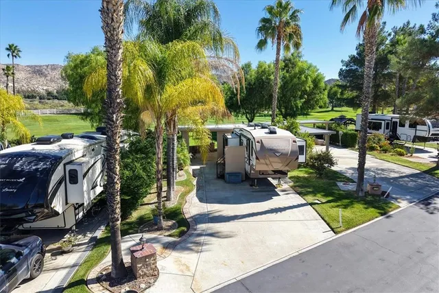 a view of yard and patio