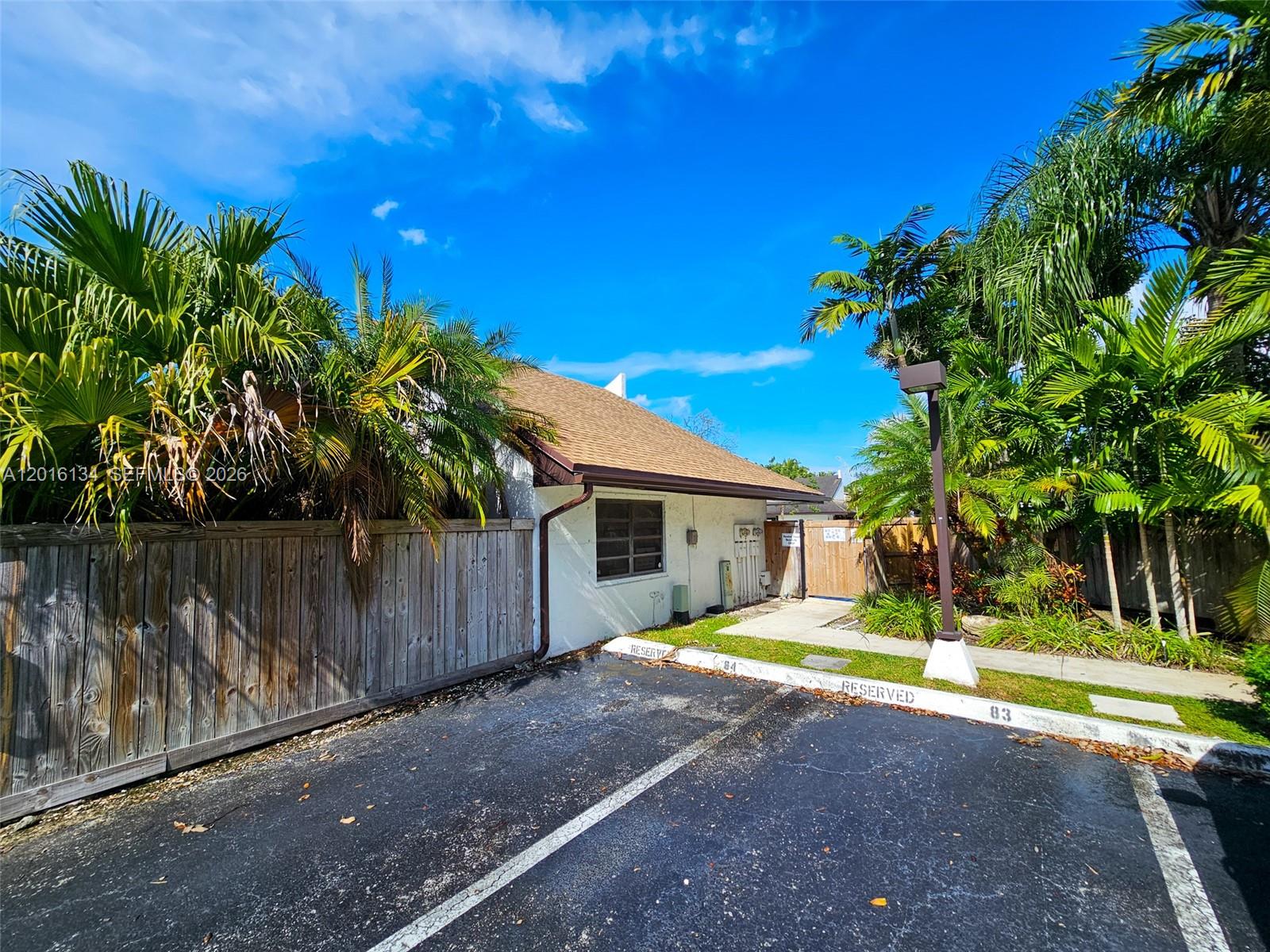 7749 Southwest 100th Street, Unit 33 Miami, FL 33156 - Photo 14 of 16