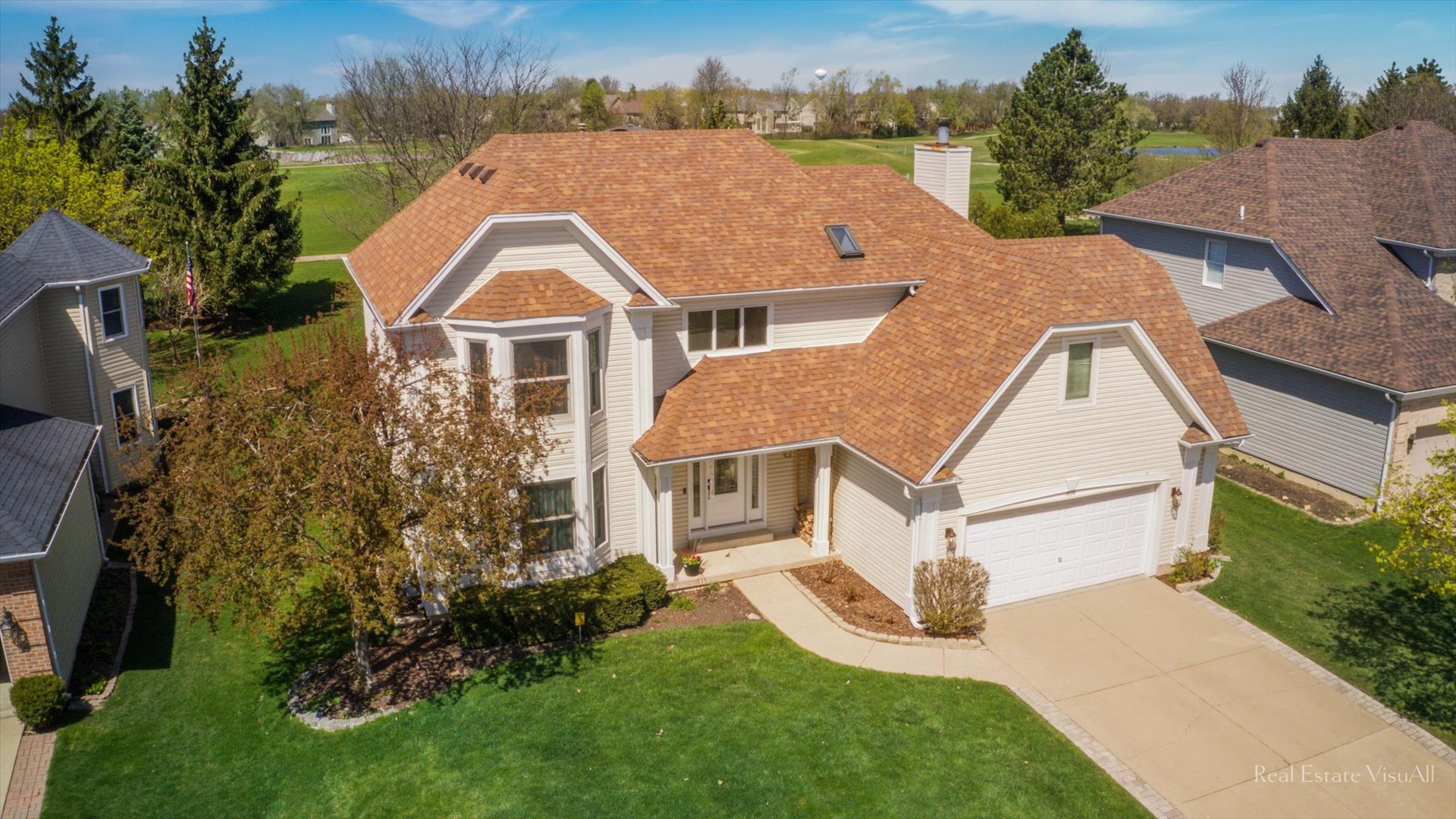 1808 Edgewood Drive Algonquin, IL 60102 - Photo 36 of 39 an aerial view of a house