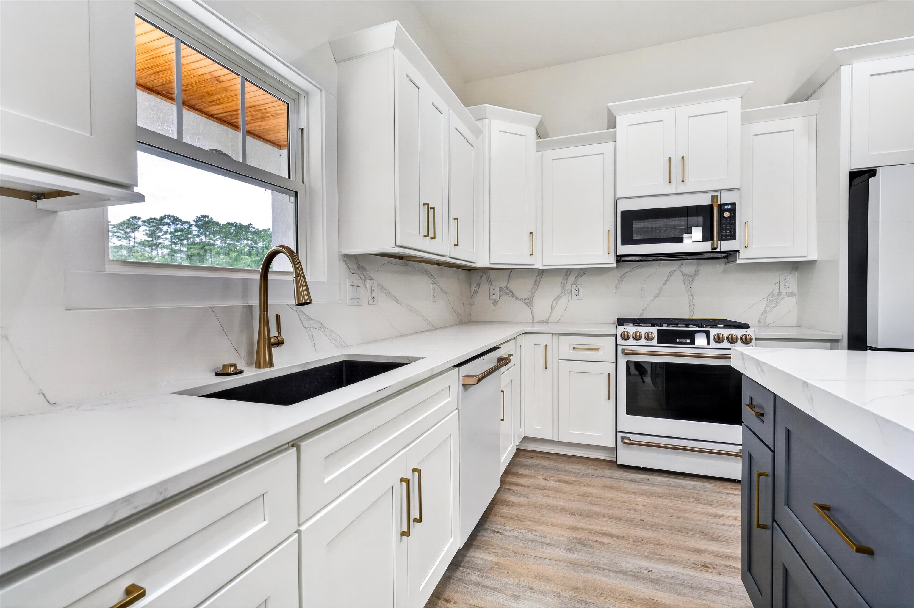 1023 Wachesaw Road Murrells Inlet, SC 29576 - Photo 17 of 73