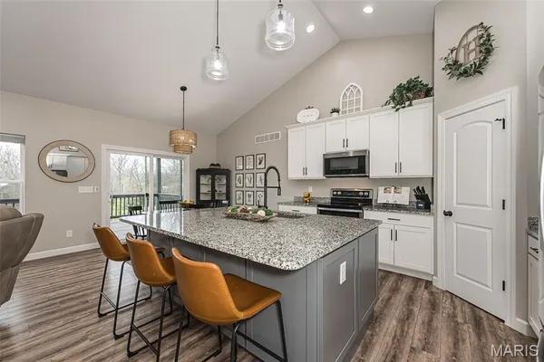 $450,000 | 31899 Tea Olive Drive, Foristell, MO 63348