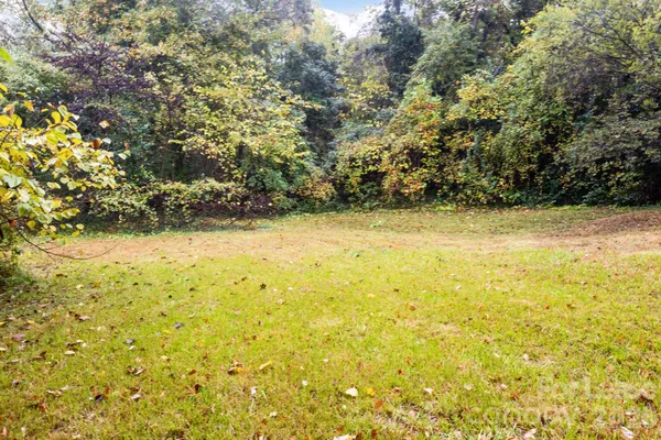 $1,950 | 5300 Hickory Lane, Charlotte, NC 28216