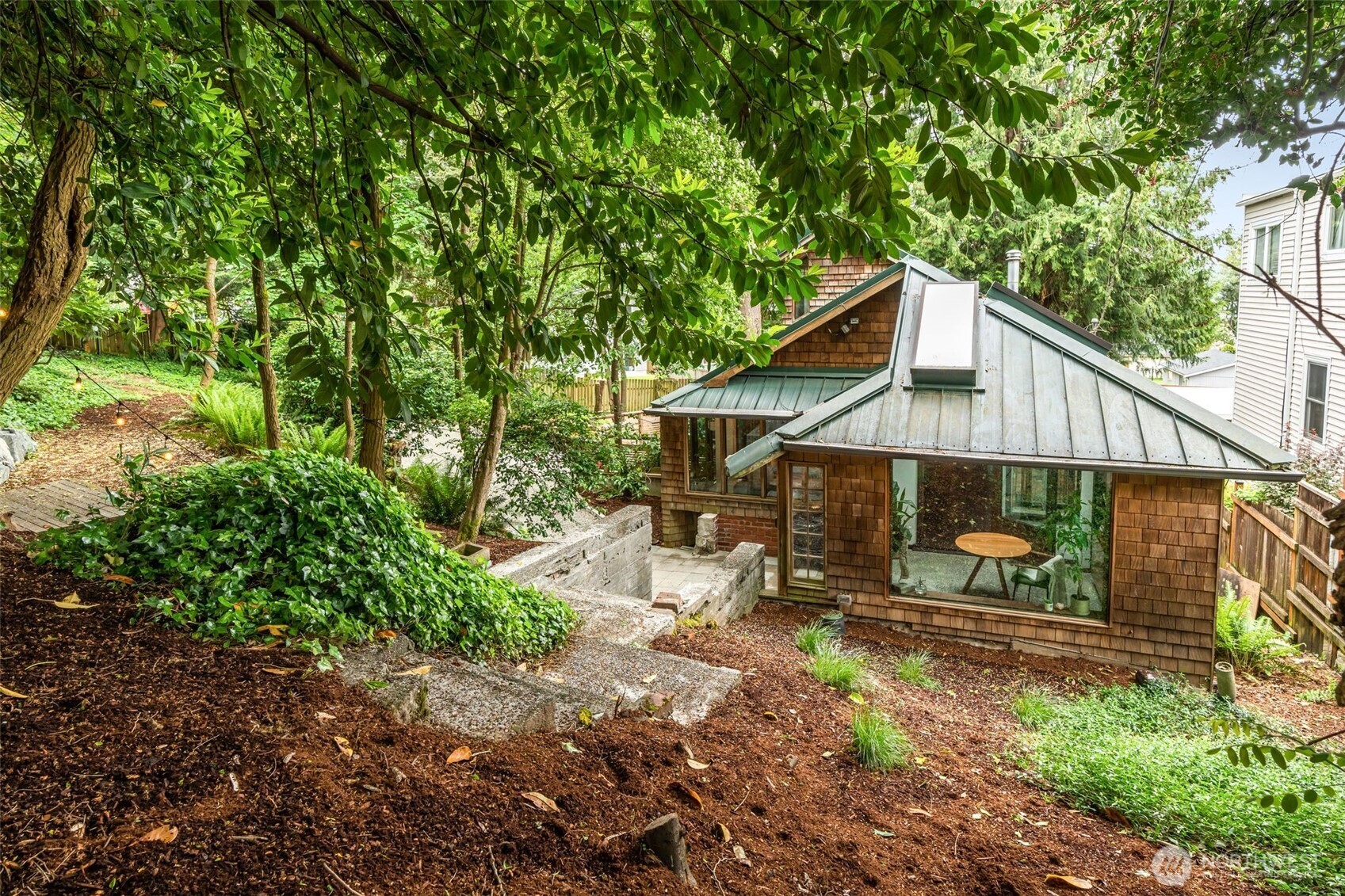 9629 California Avenue Southwest Seattle, WA 98136 - Photo 24 of 29