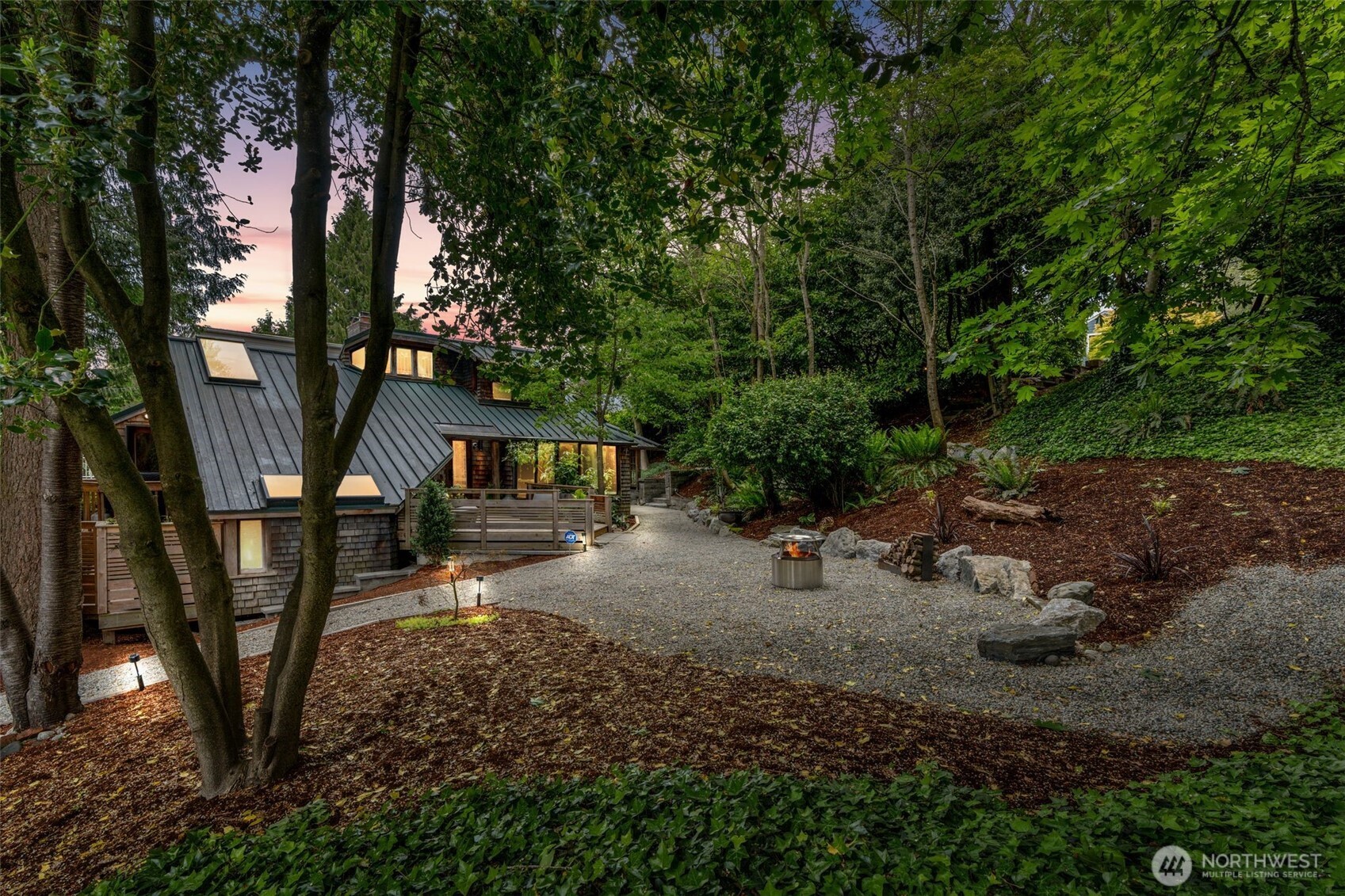 9629 California Avenue Southwest Seattle, WA 98136 - Photo 28 of 29