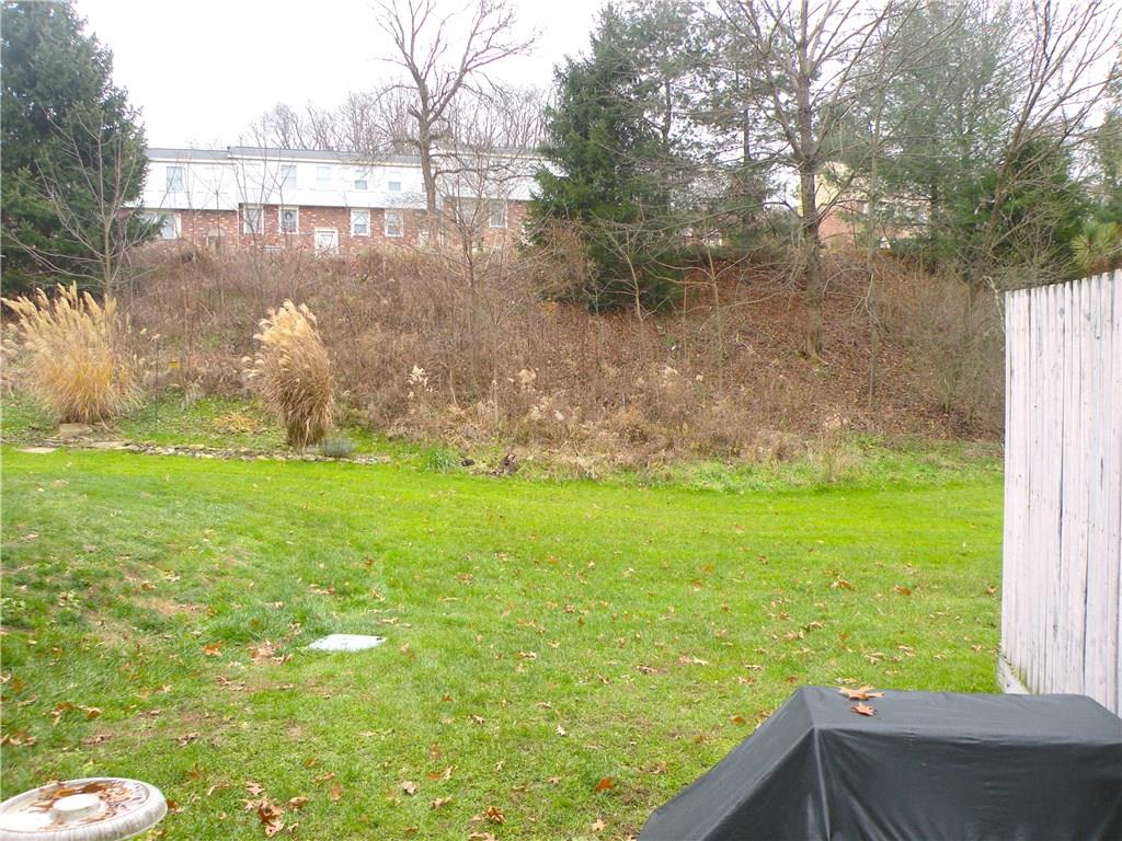 256 Quail Run Road Venetia, PA 15367 - Photo 20 of 25 Rear Yard 256 Quail Run Road