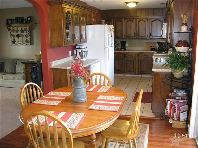 15010 McDuffee Road Churubusco, IN 46723 - Photo 14 of 23