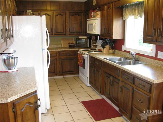 15010 McDuffee Road Churubusco, IN 46723 - Photo 3 of 23