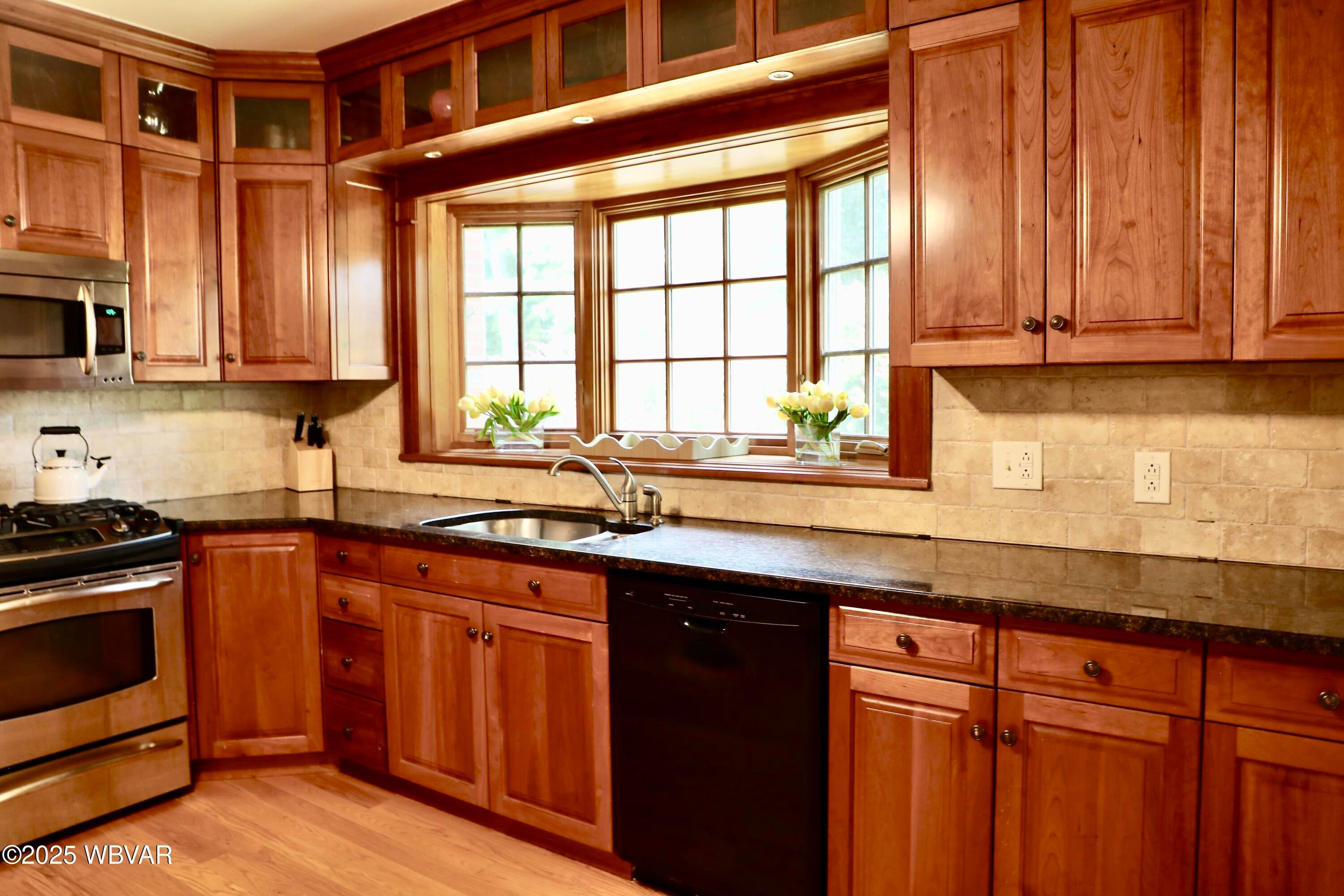 1601 James Road Williamsport, PA 17701 - Photo 20 of 50 Kitchen
