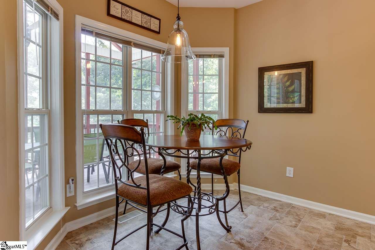 427 Roberts Road Taylors, SC 29687 - Photo 14 of 36 Gallery Image 14