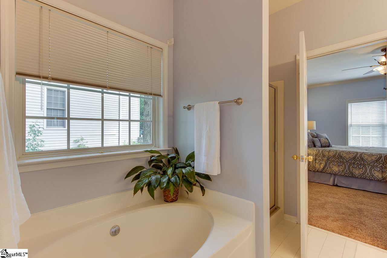 427 Roberts Road Taylors, SC 29687 - Photo 30 of 36 Gallery Image 30