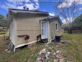 2890 Big Pigeon Road Procious, WV 25164 - Photo 10 of 43 Gallery Image 10