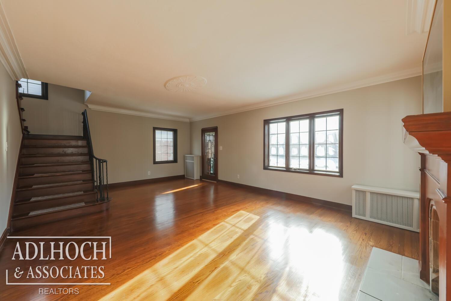 320 Moran Road Grosse Pointe Farms, MI 48236 - Photo 5 of 20