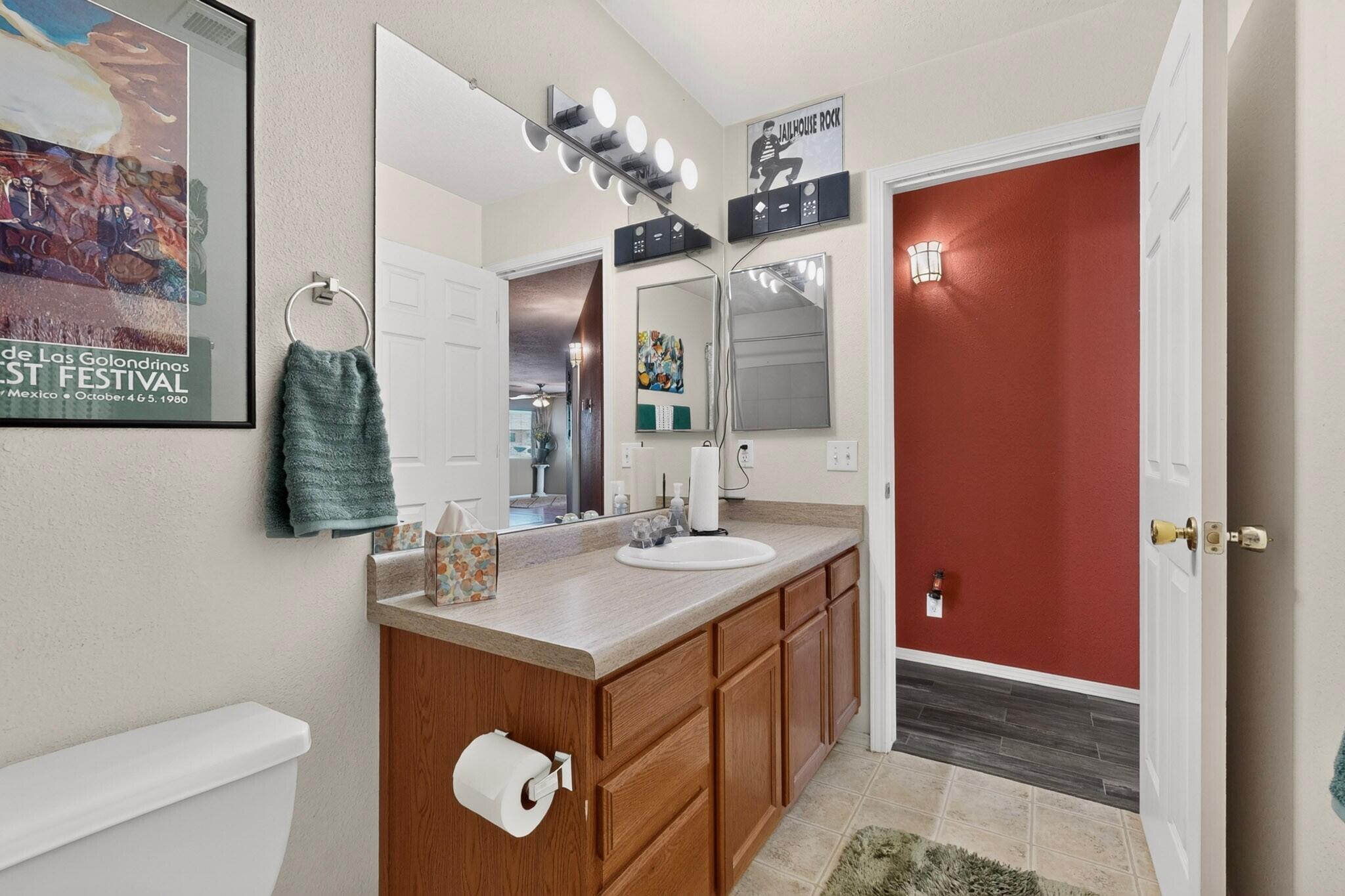301 2nd Street Northeast Rio Rancho, NM 87124 - Photo 25 of 35 Gallery Image 25