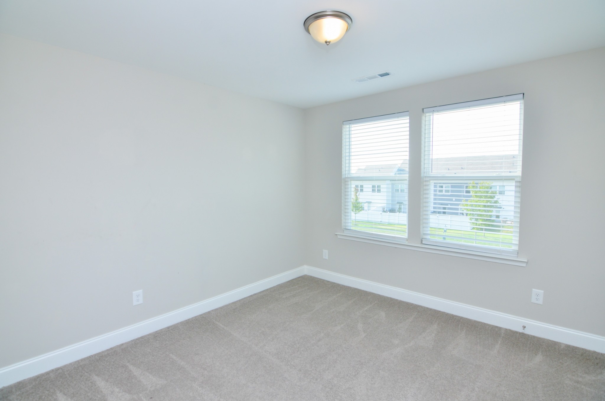 1047 June Wilde Ridge Spring Hill, TN 37174 - Photo 14 of 17